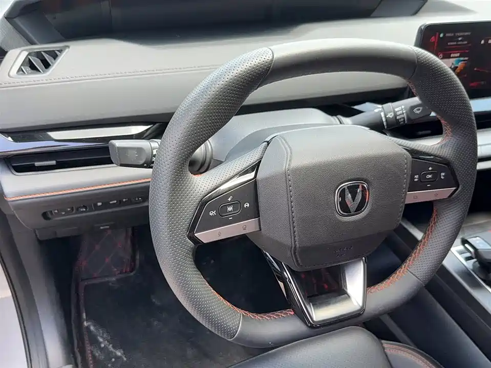 Changan UNI-V Smart iDD