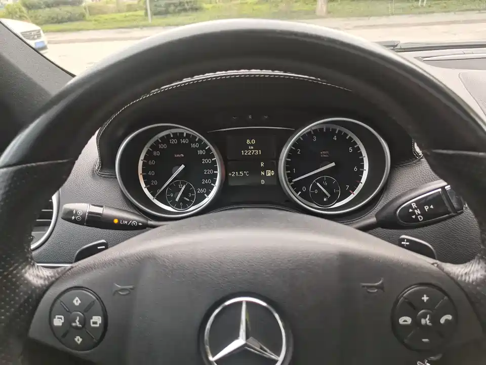 Mercedes-Benz M class