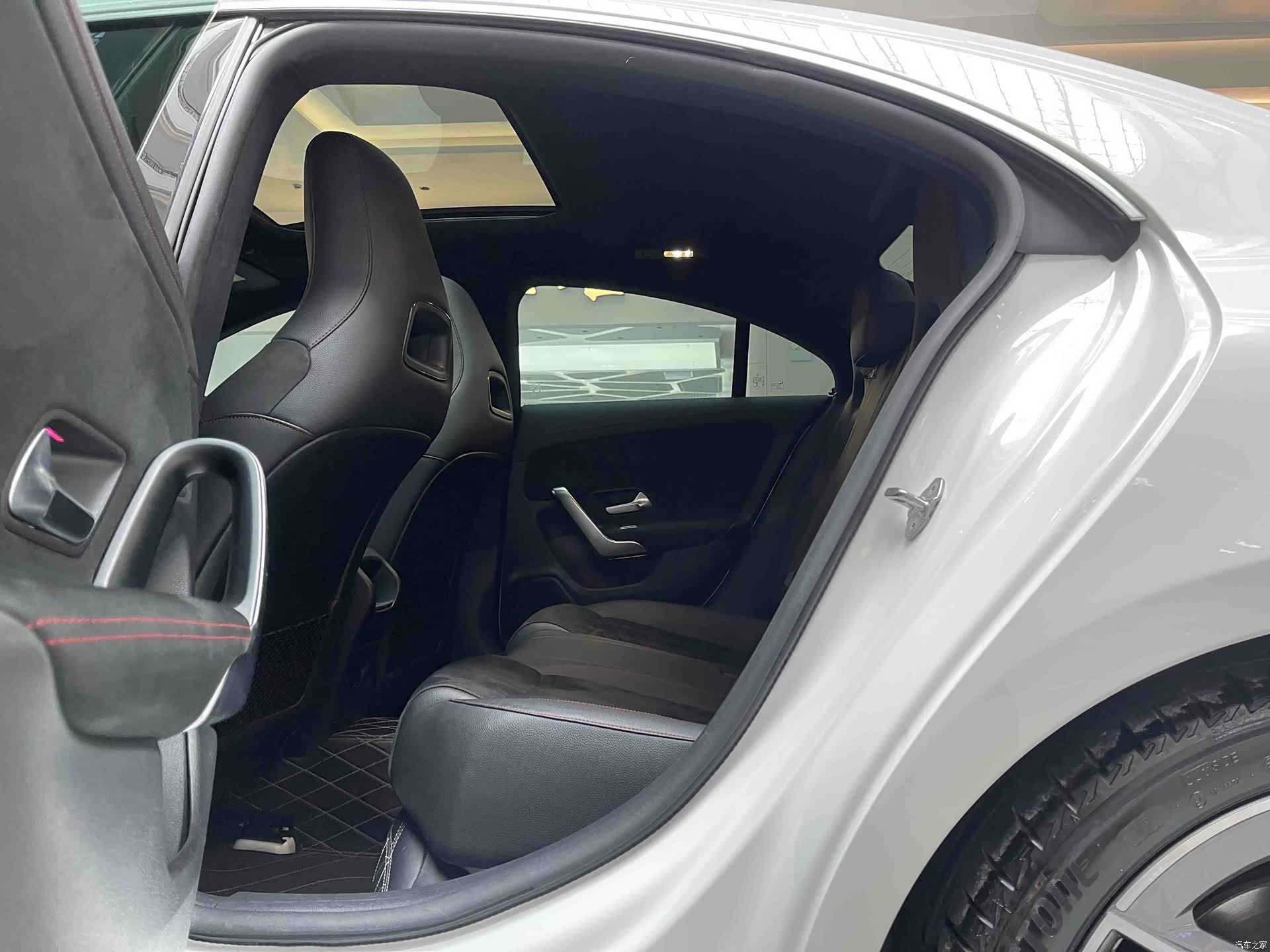 Mercedes-Benz CLA, 2022 10