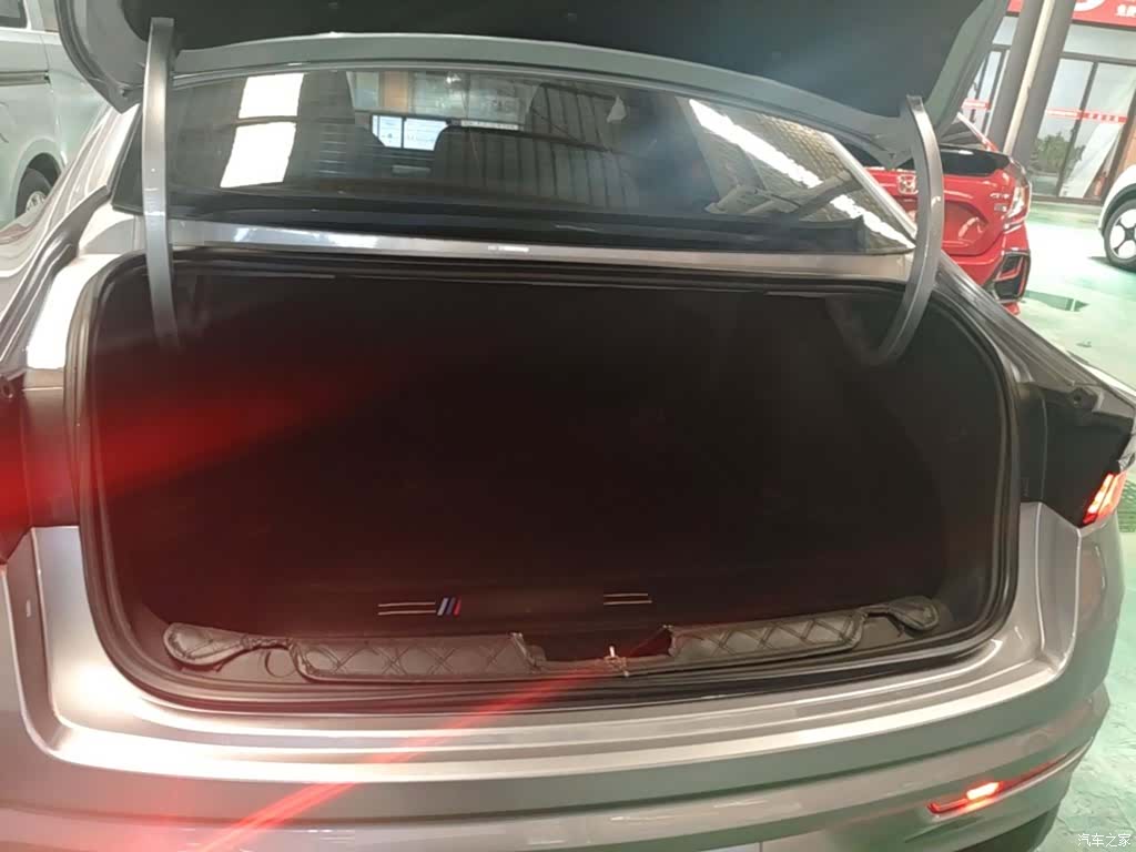 Geely Preface, 2023 19
