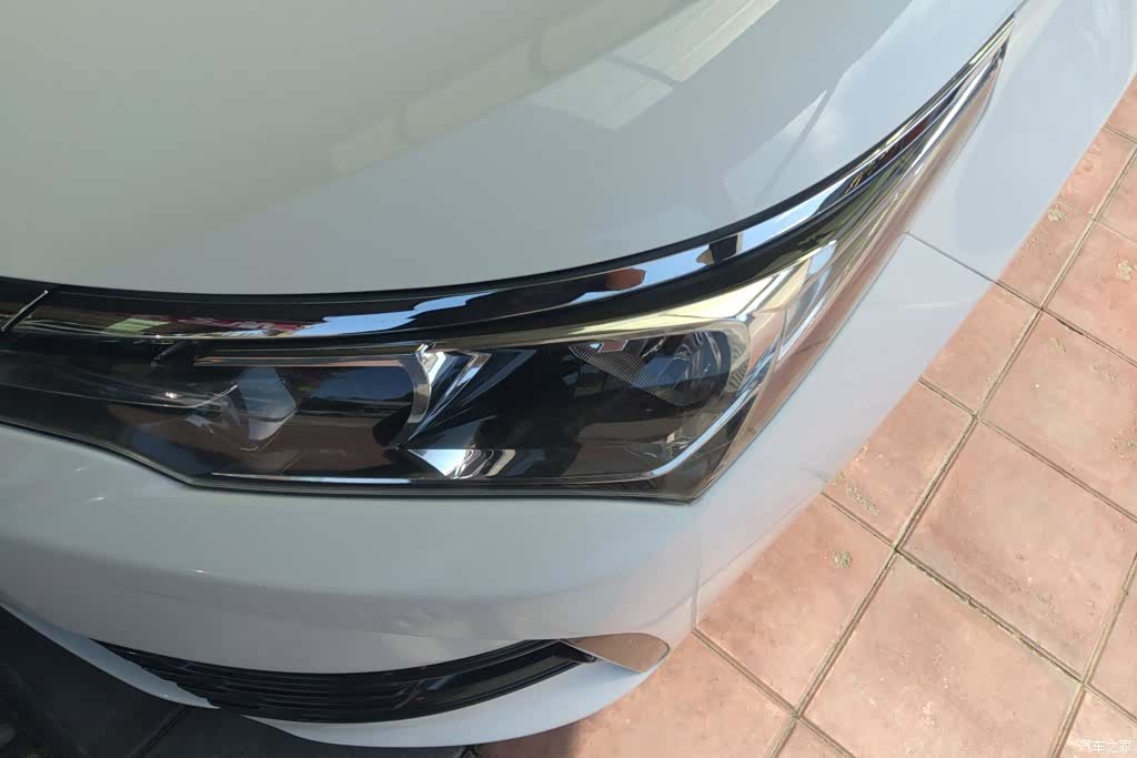 Toyota Corolla, 2018 все фото