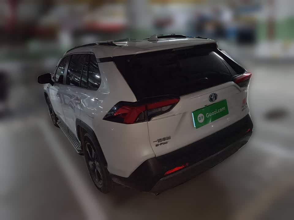Toyota RAV4 Rongfang