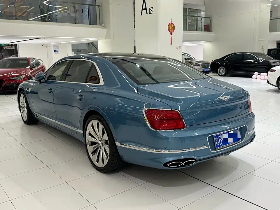 Bentley Flying