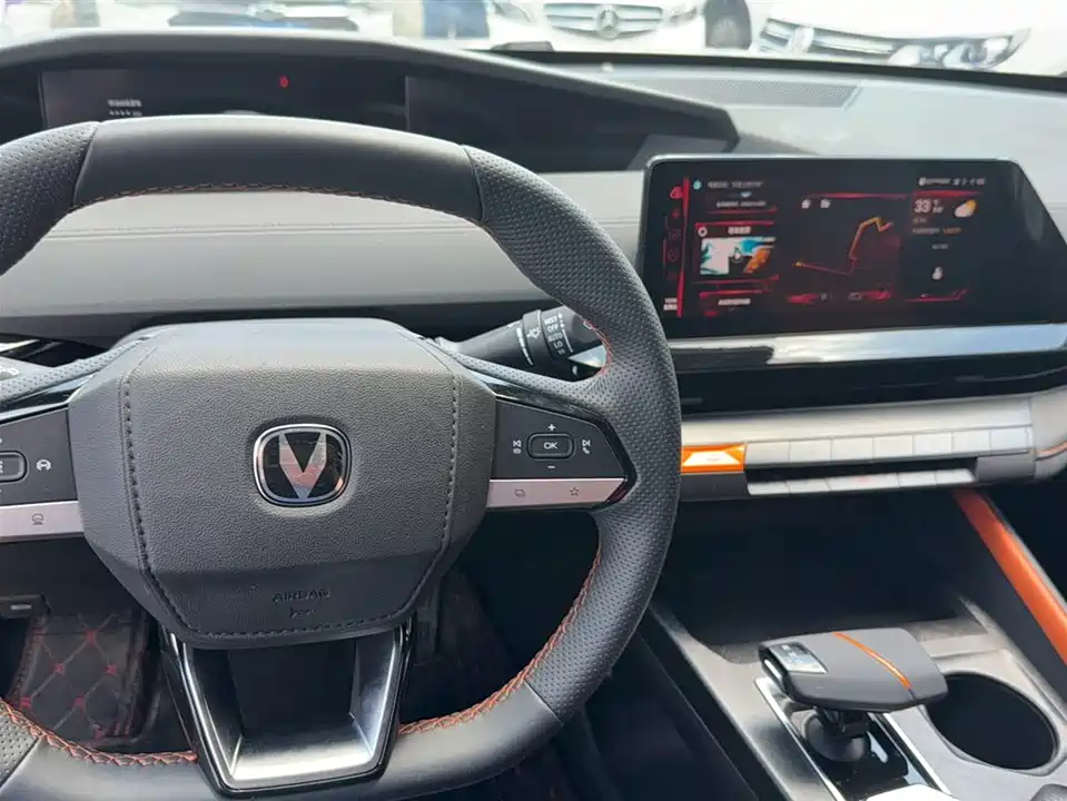 Changan UNI-V Smart iDD