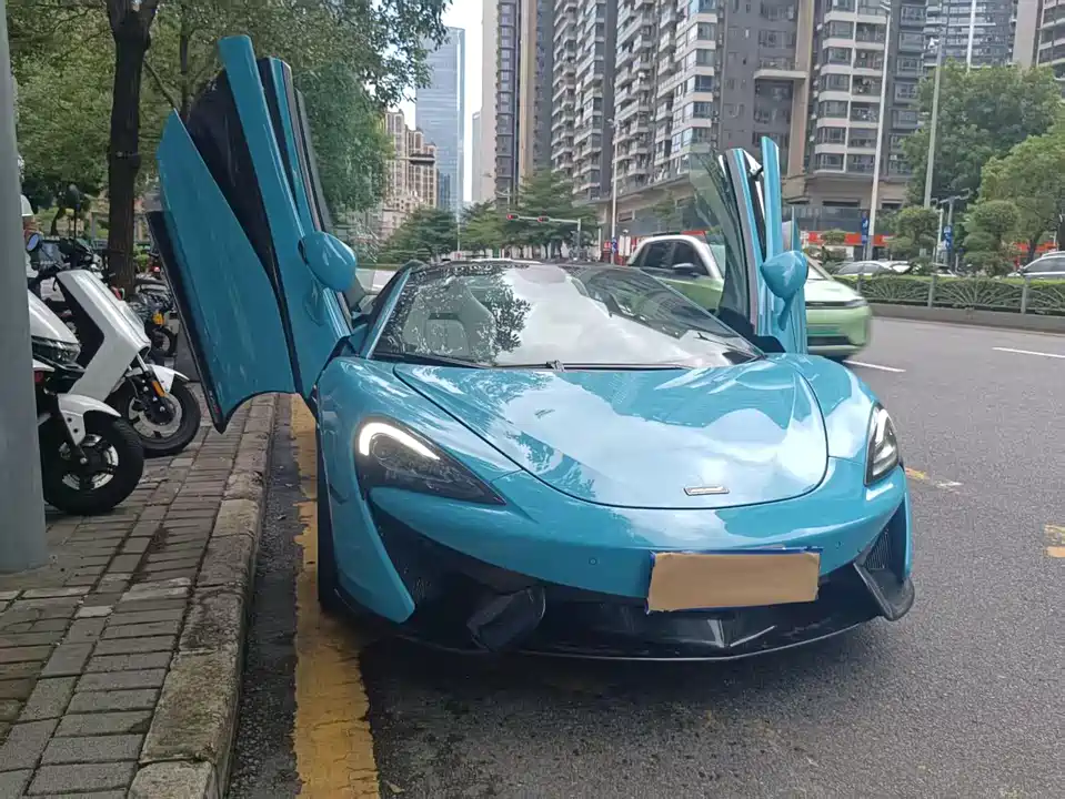 McLaren 570