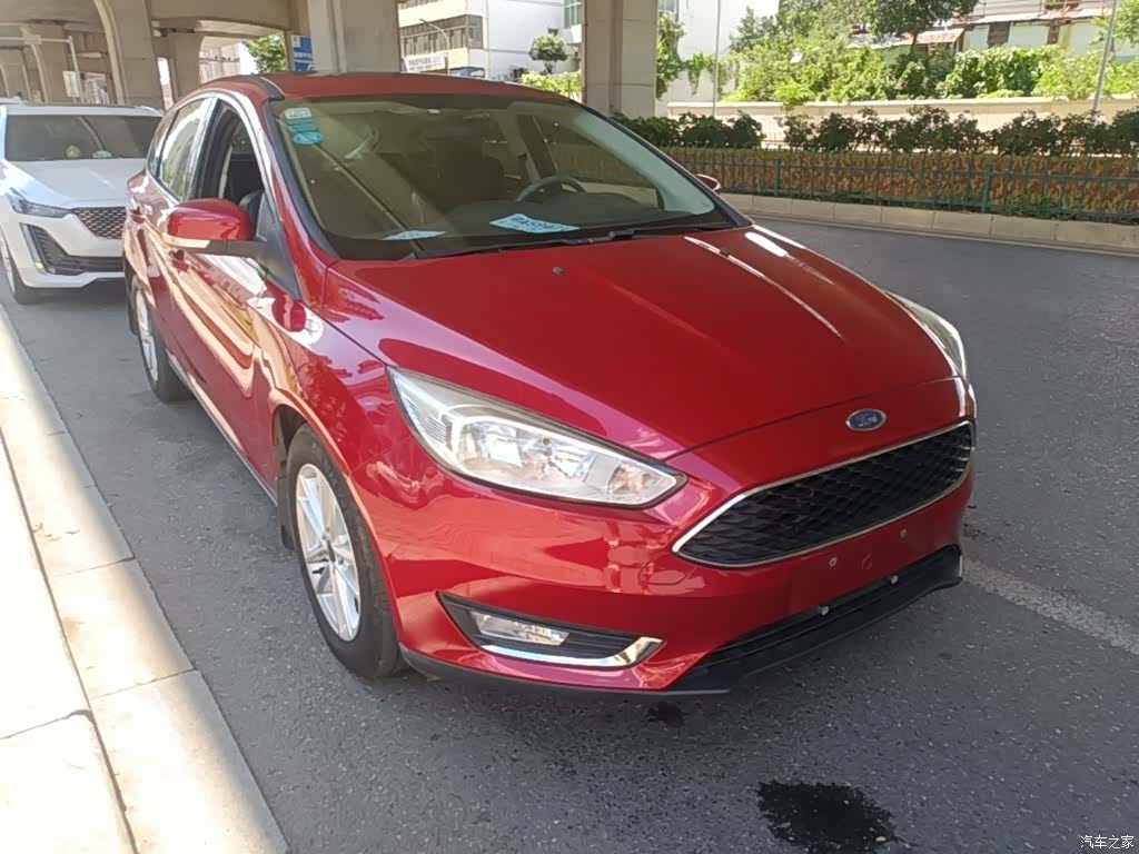 Ford Focus, 2015 4