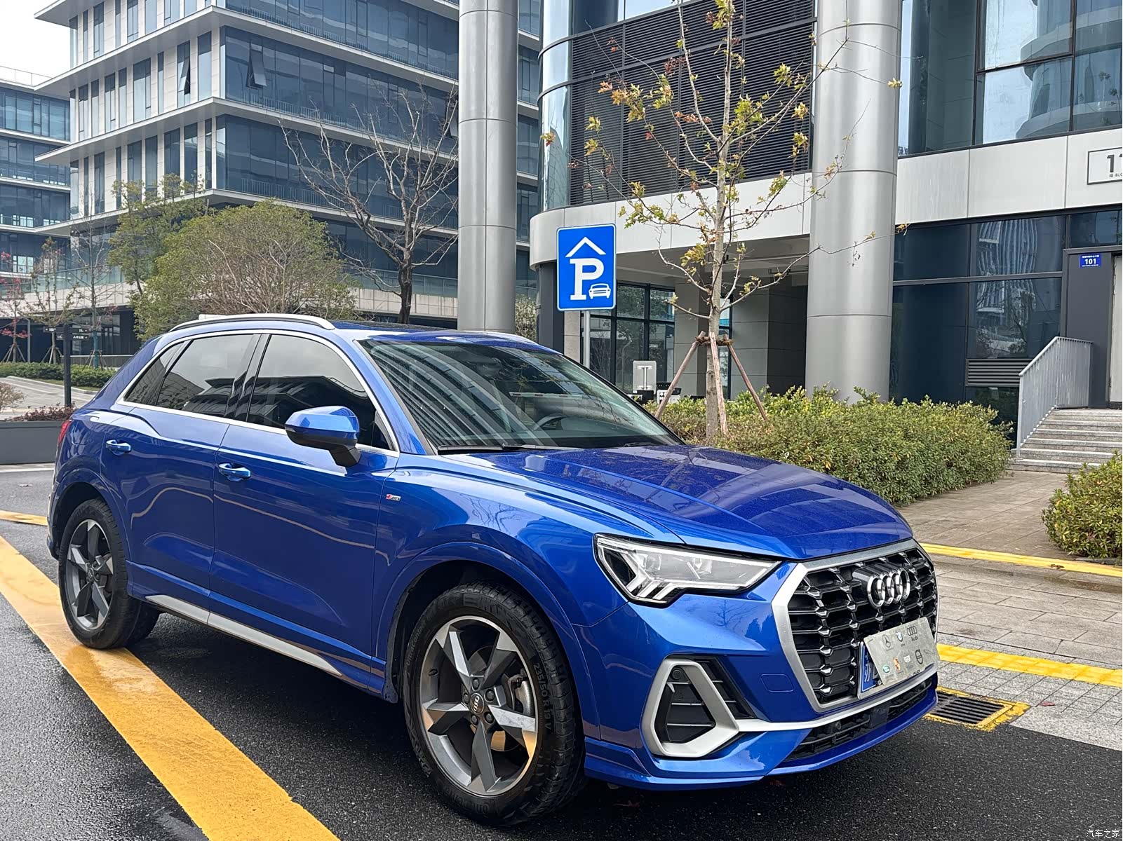 Audi Q3, 2020 11