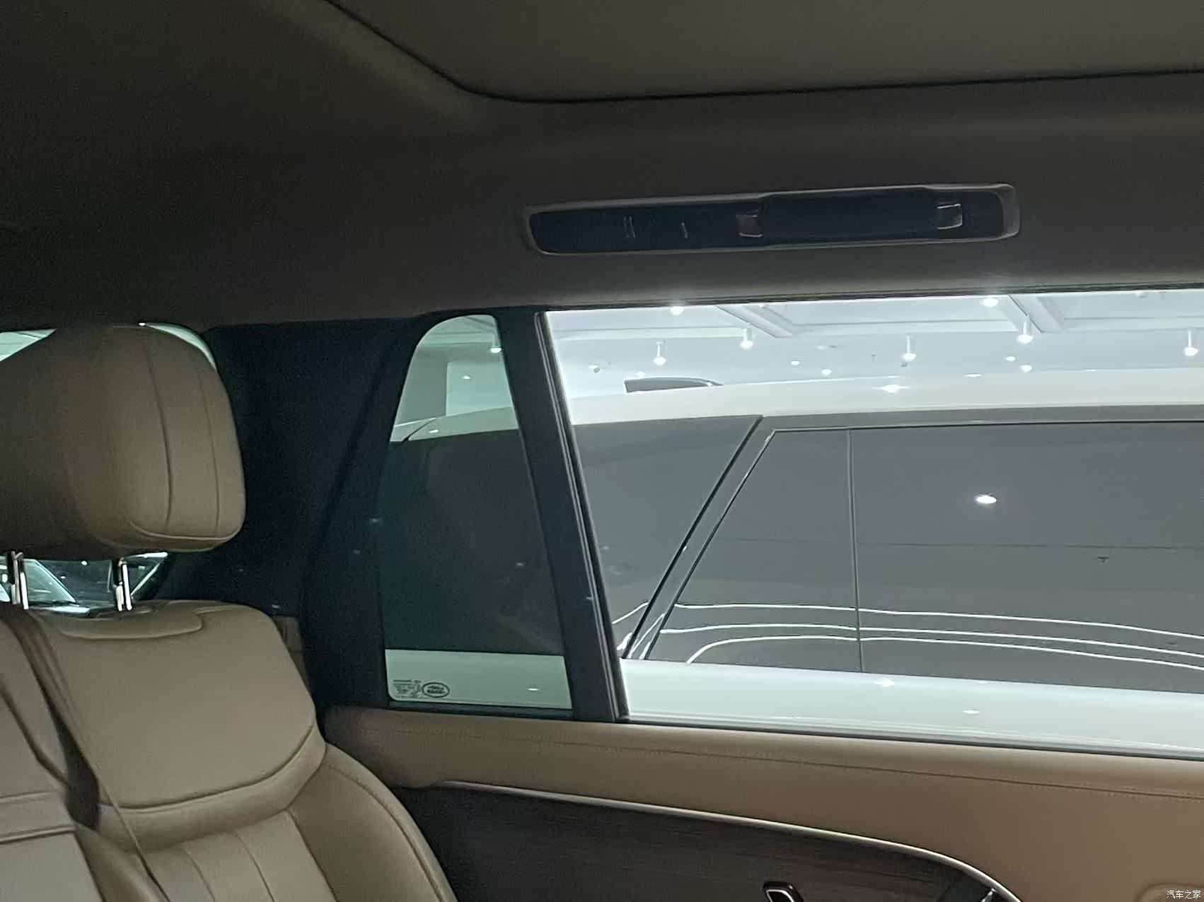 Land Rover Range Rover, 2023 12