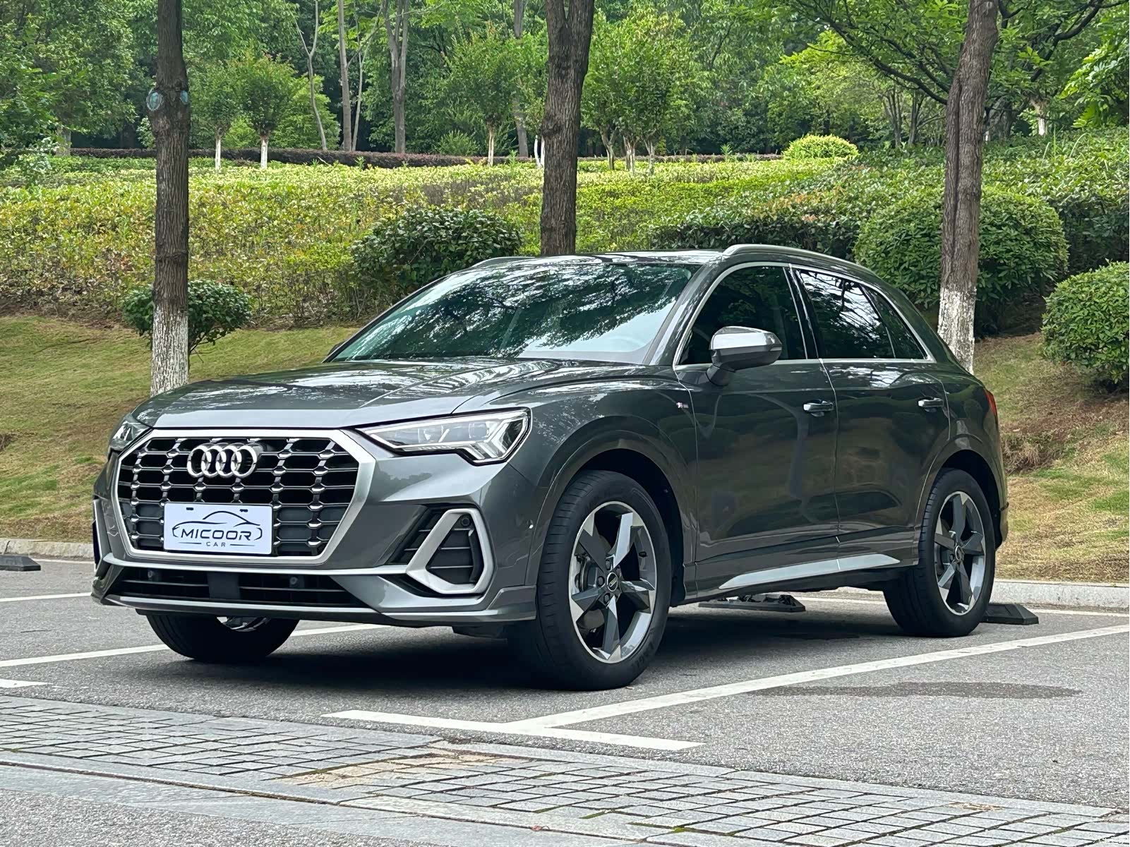 Audi Q3, 2022 1