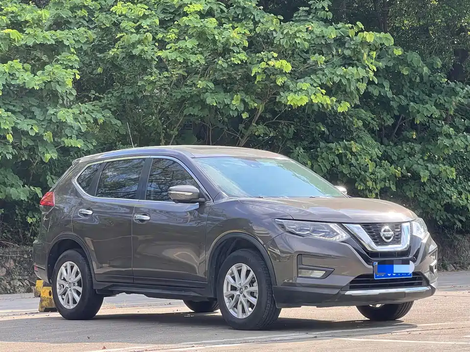 Nissan Qijun