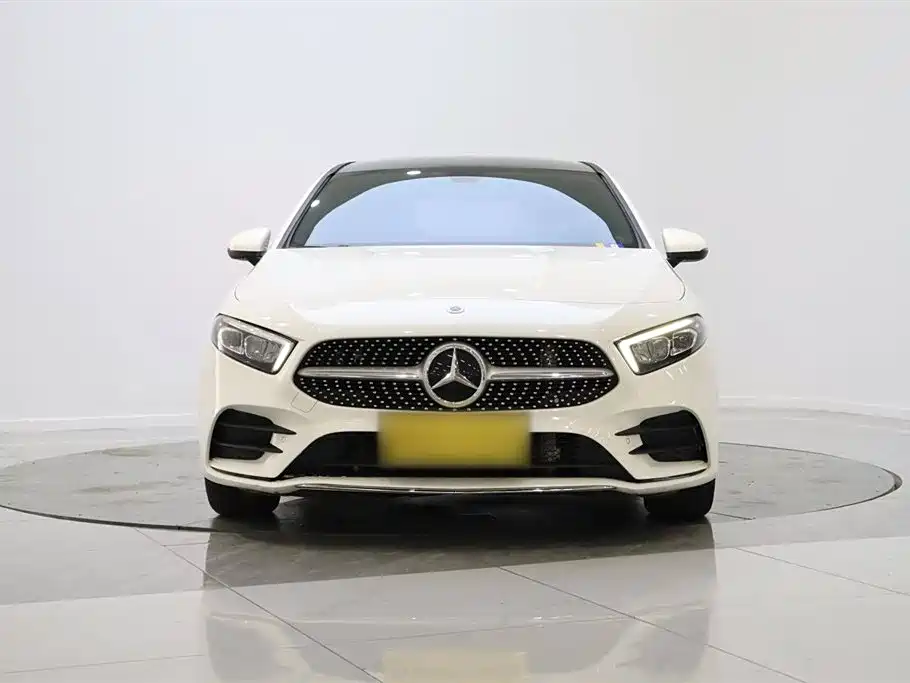 Mercedes-Benz Class A Mercedes-Benz Class A