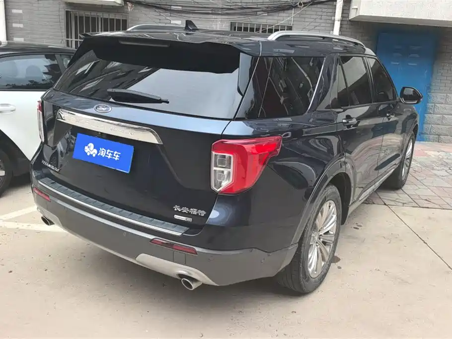 Ford Explorer Ford Explorer