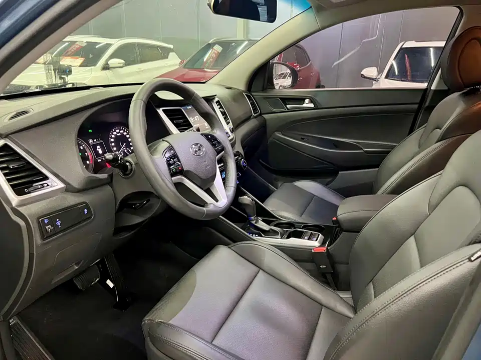 Hyundai Tucson Hyundai Tucson