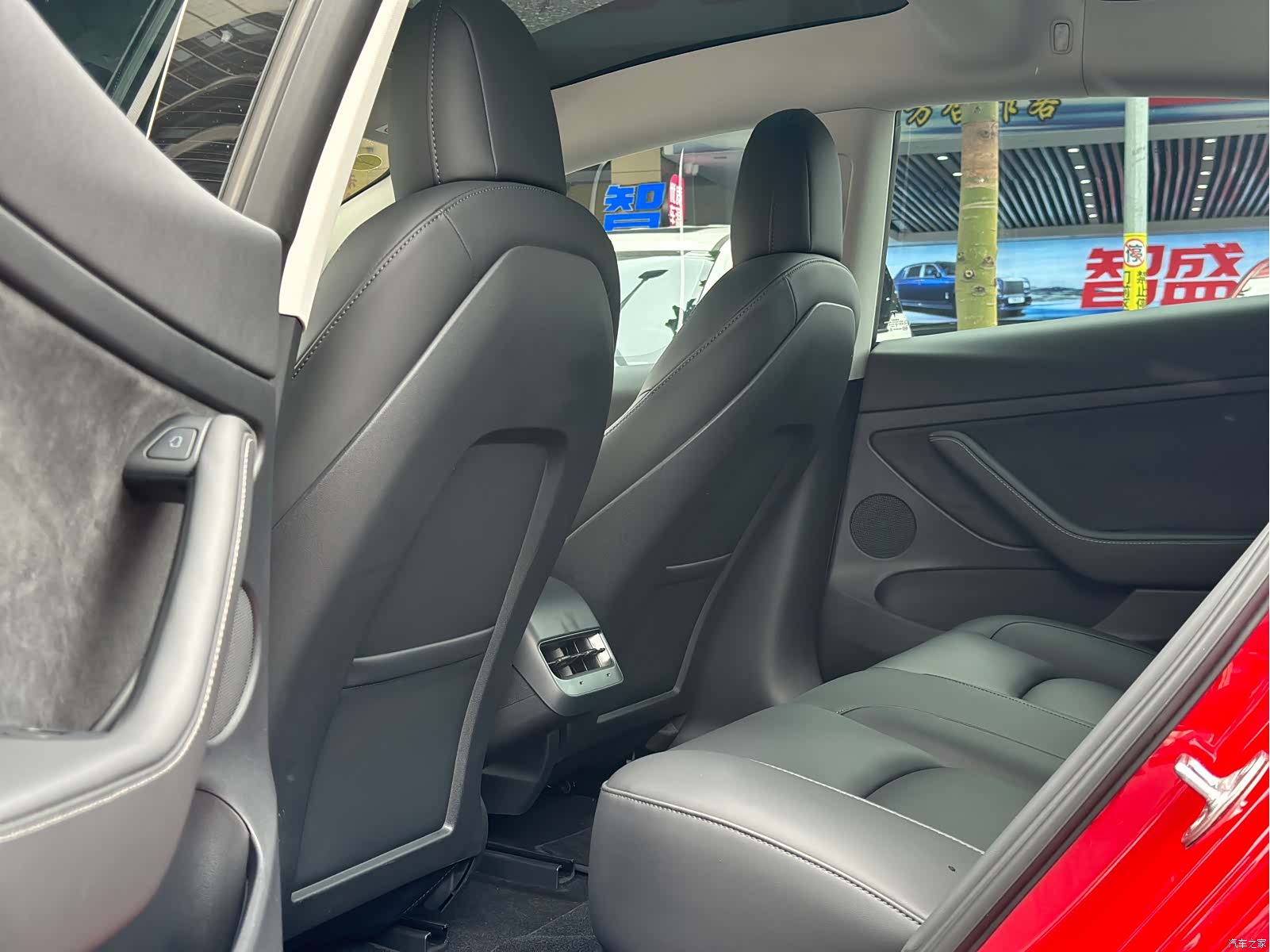 Tesla Model 3, 2021 6