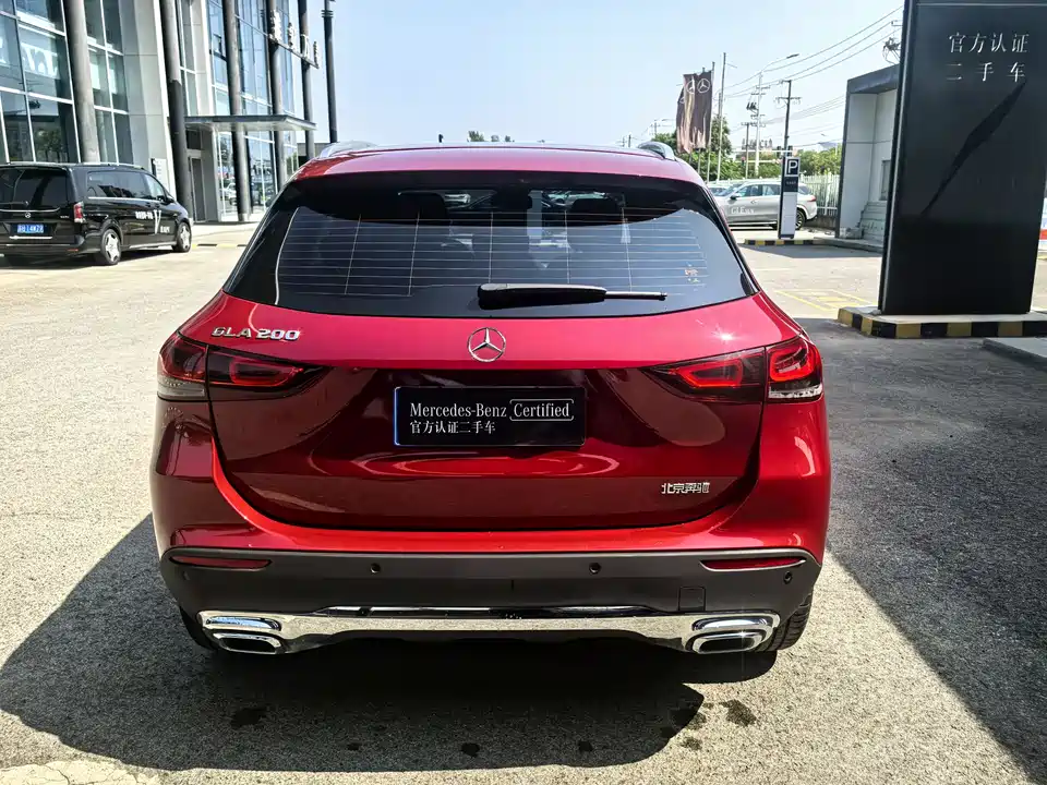 Mercedes-Benz GLA