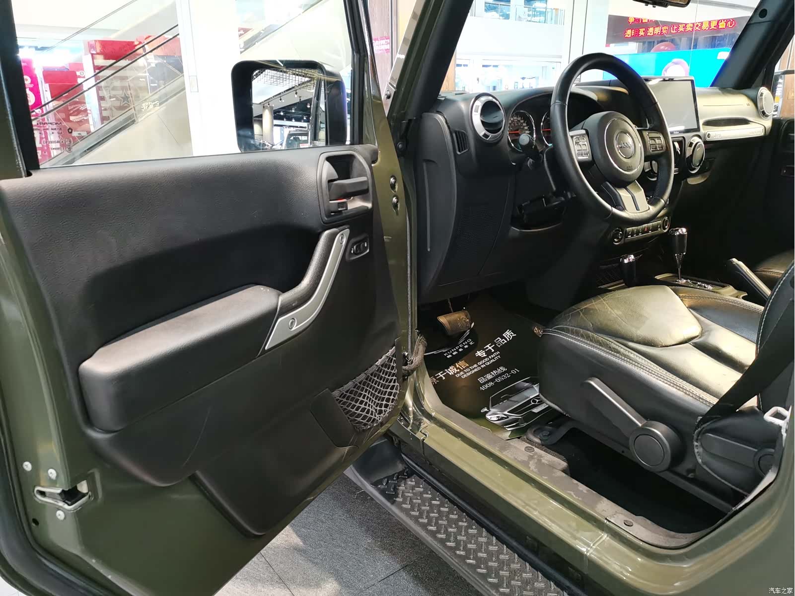 Jeep Wrangler, 2015 все фото