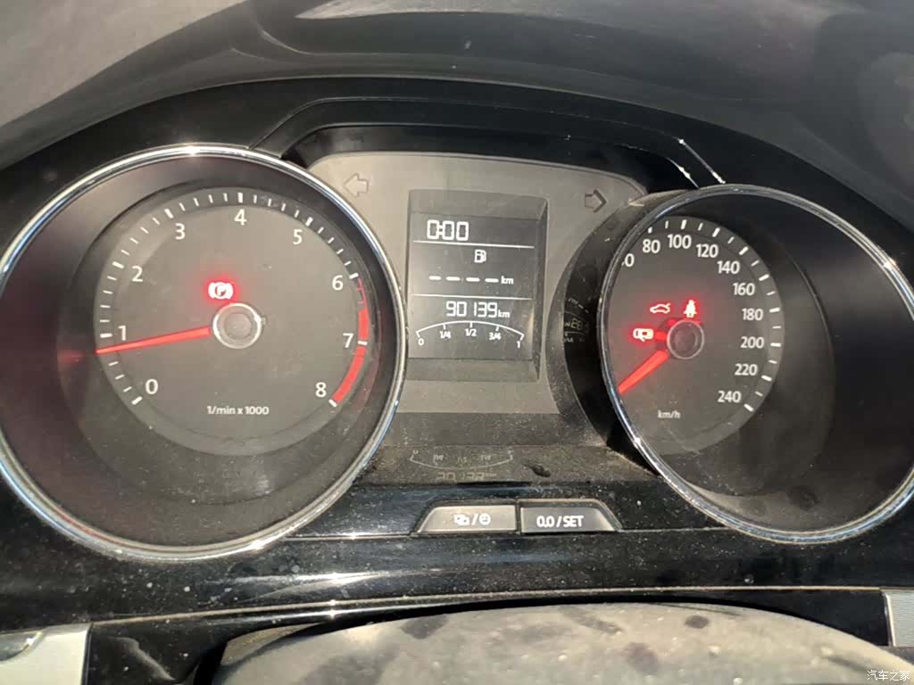 Volkswagen Bora, 2015 12