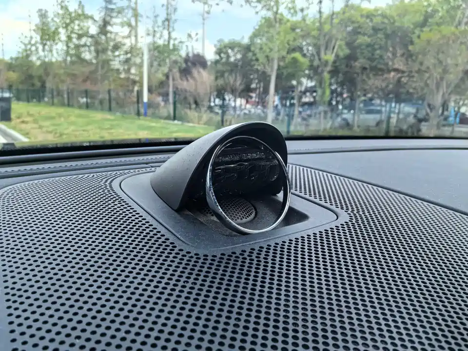 HarmonyOS Ask the world M9