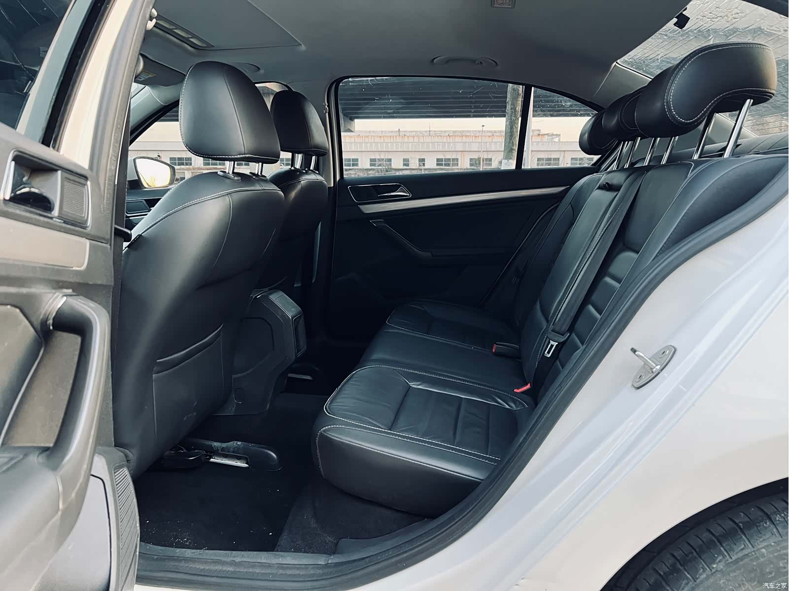 Volkswagen Lavida, 2017 11