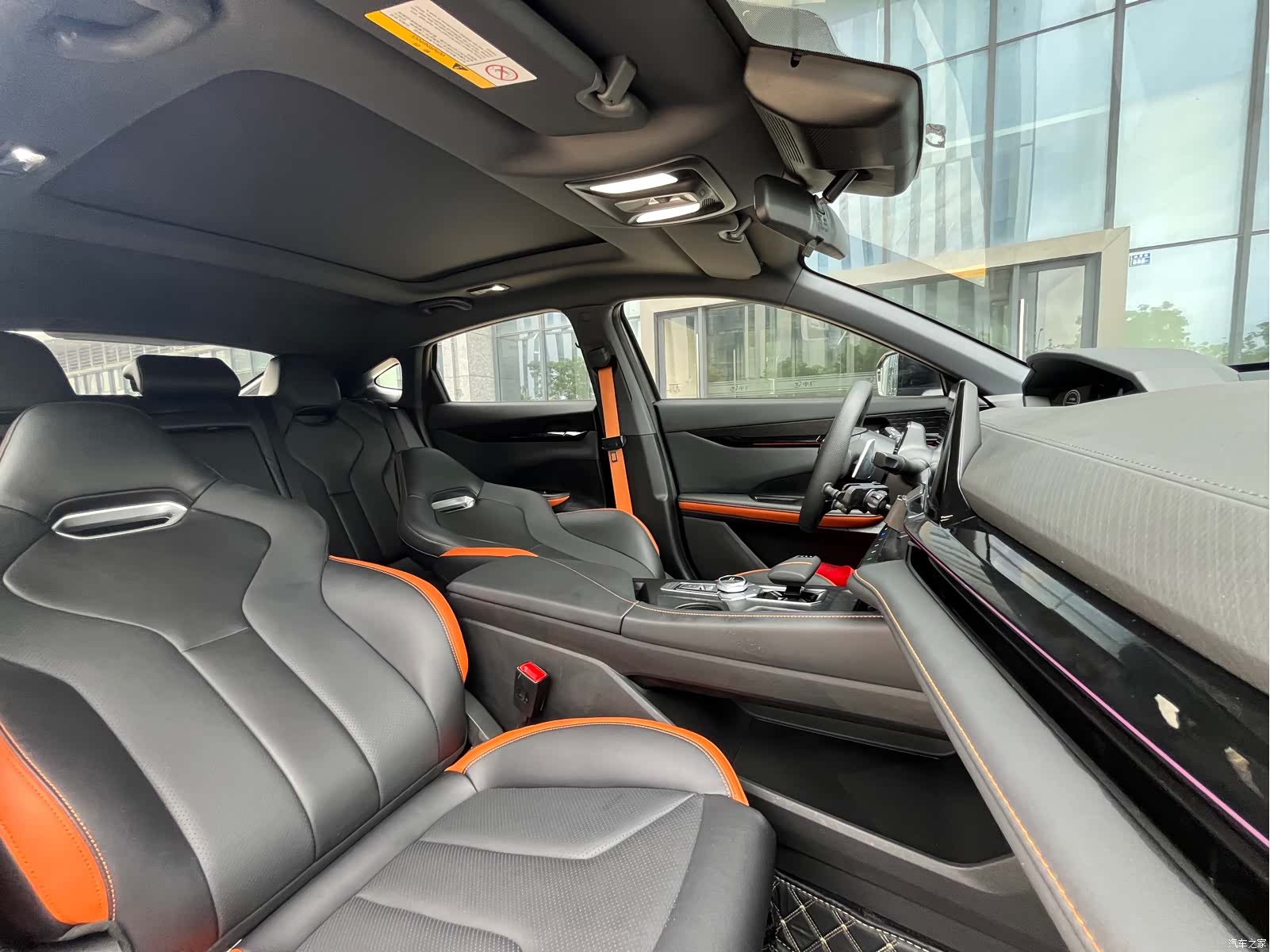 Changan UNI-V, 2024 14