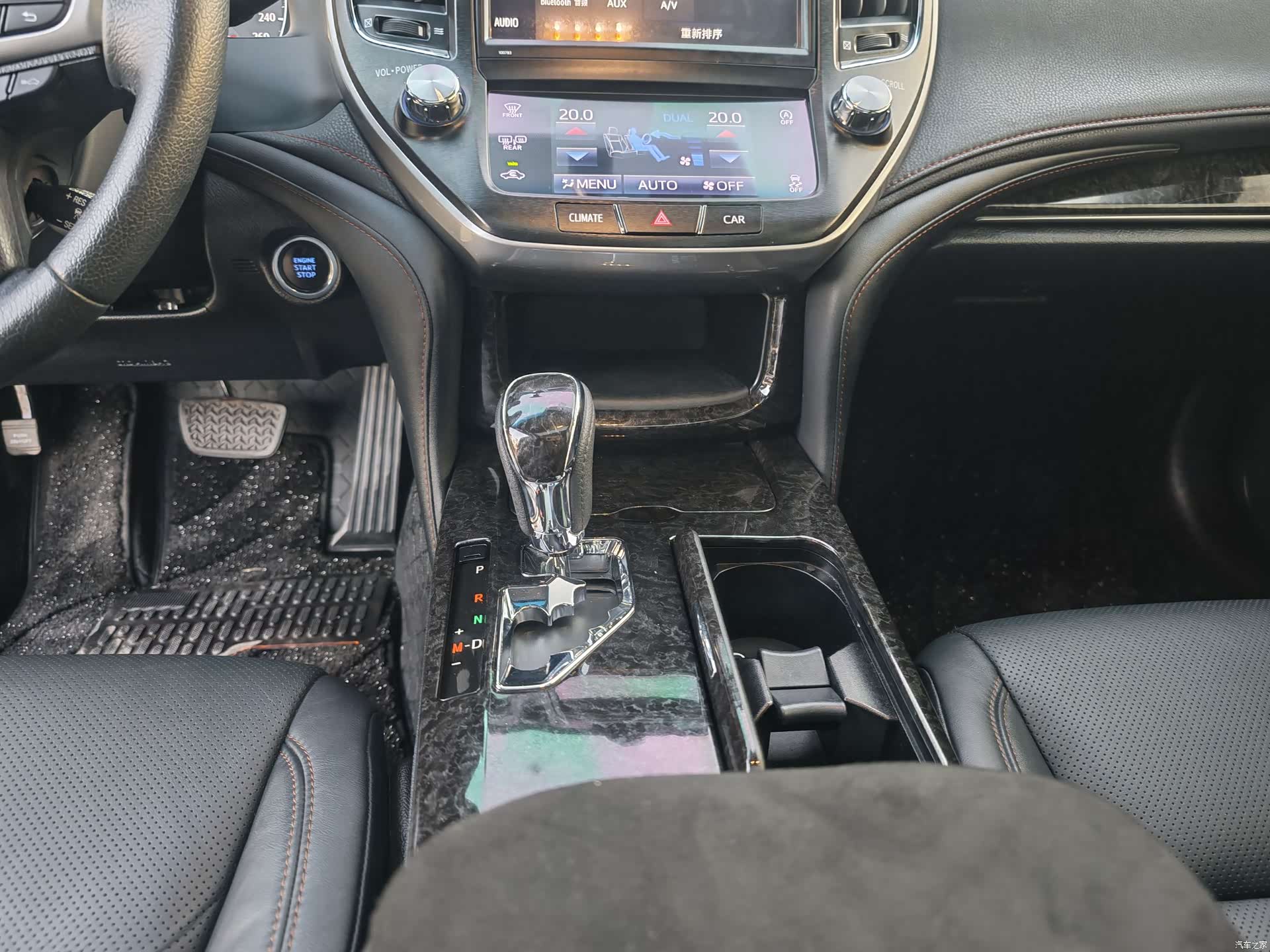 Toyota Crown, 2019 11