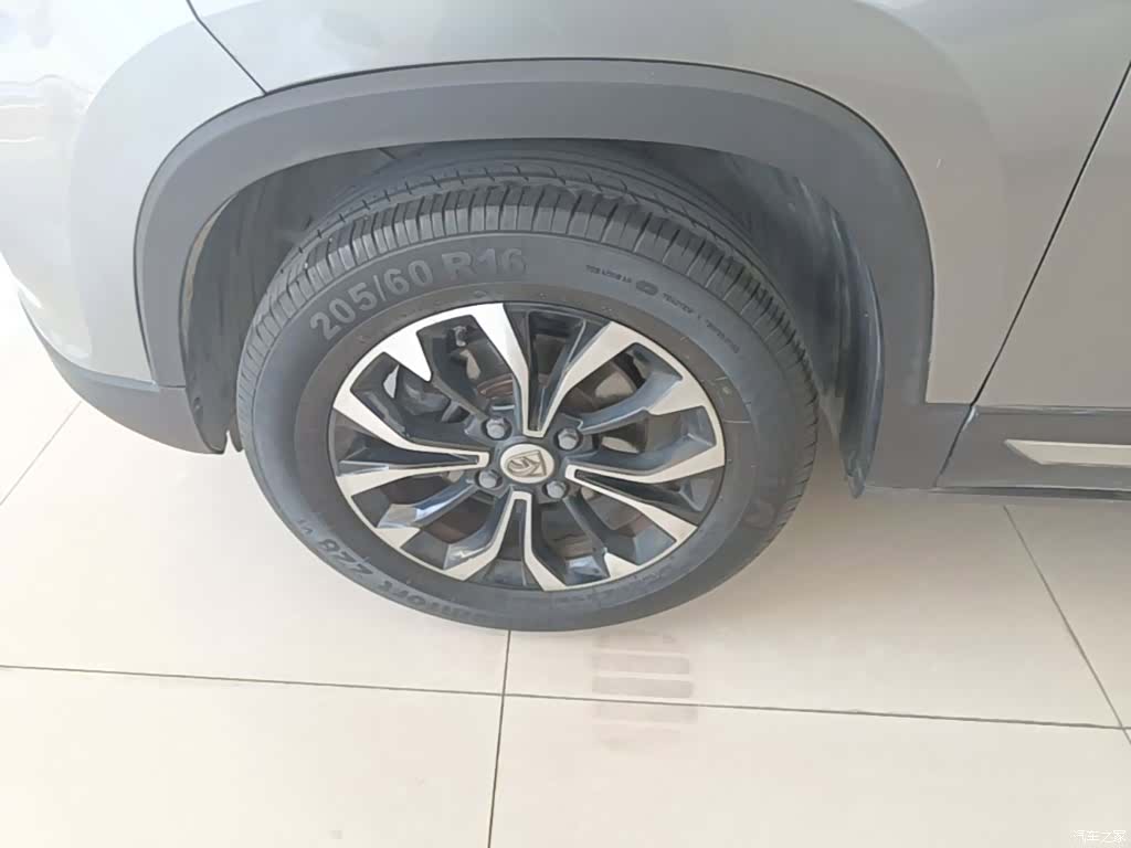 Wuling 510, 2018 23