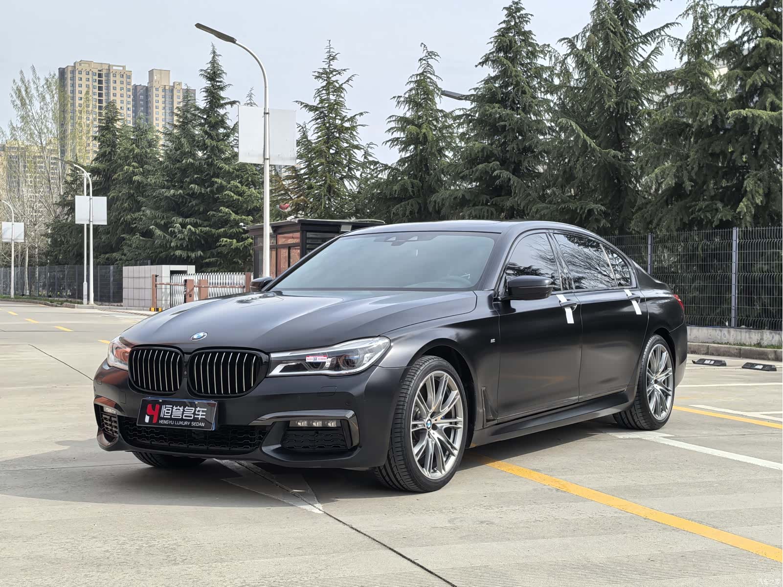 BMW 7 Series, 2018 1