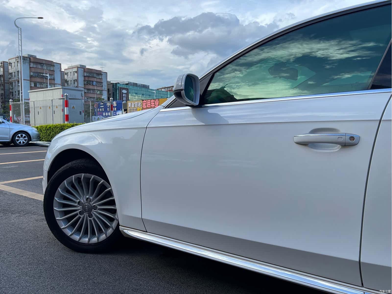 Audi A4L, 2016 7