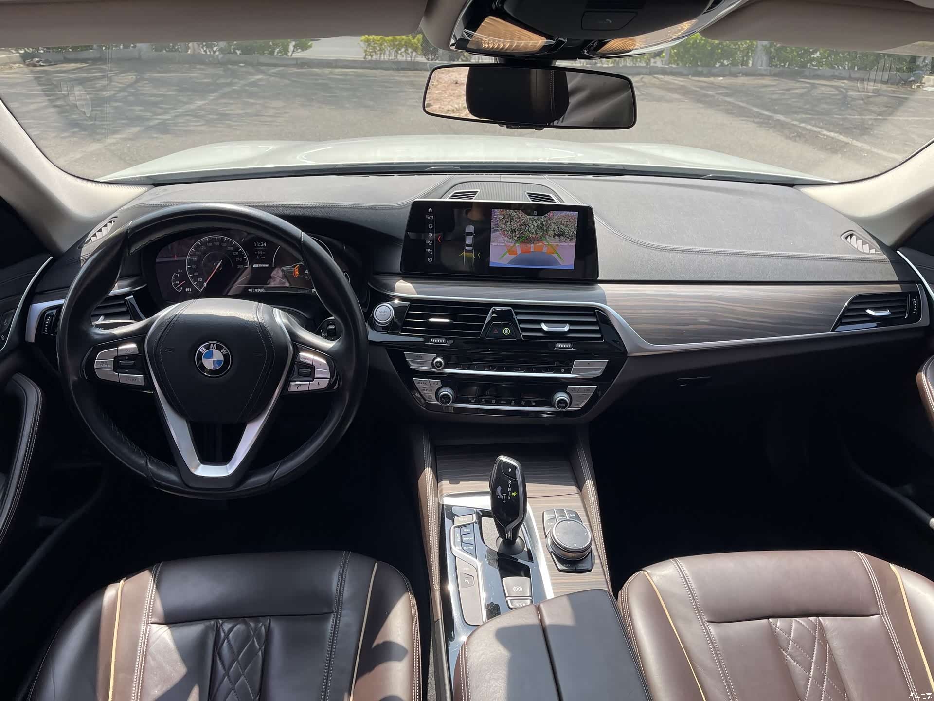 BMW 5 Series, 2018 все фото