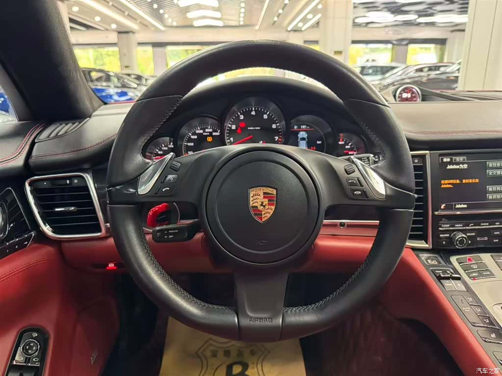 Porsche Panamera, 2014 6