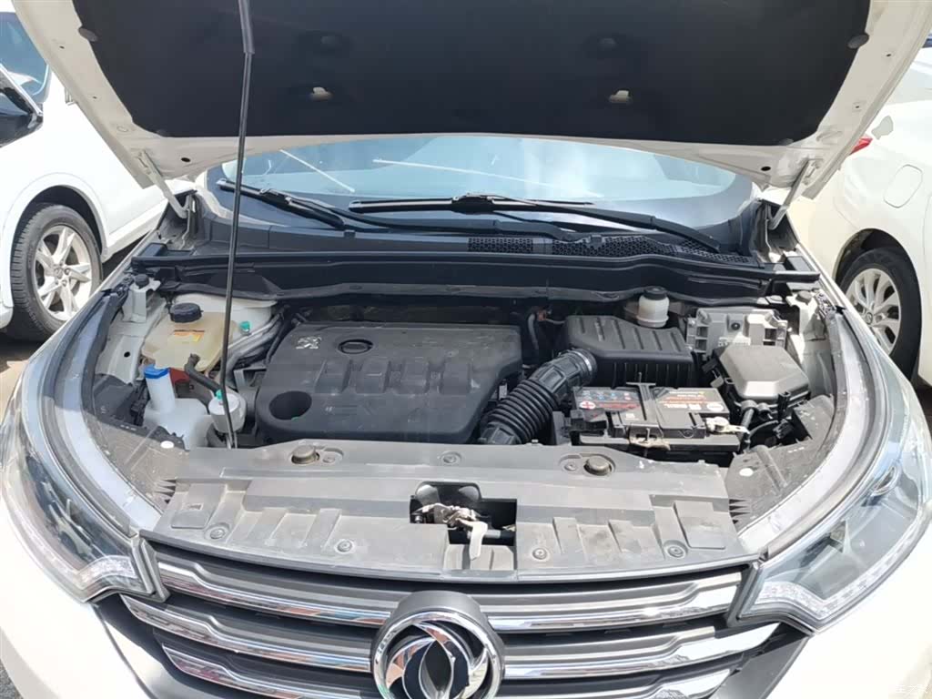 DongFeng AX7, 2016 20