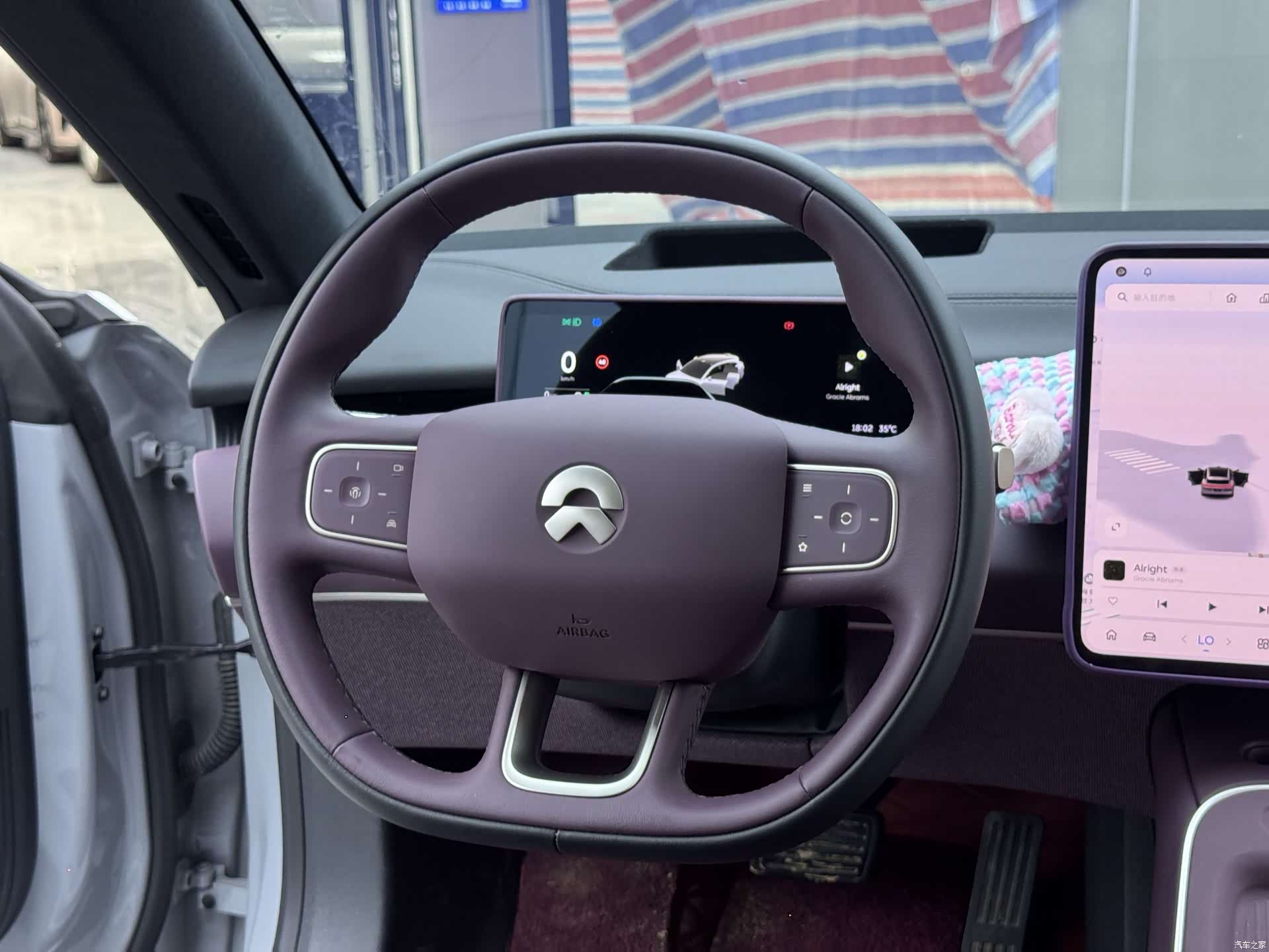 NIO ET5, 2025 13