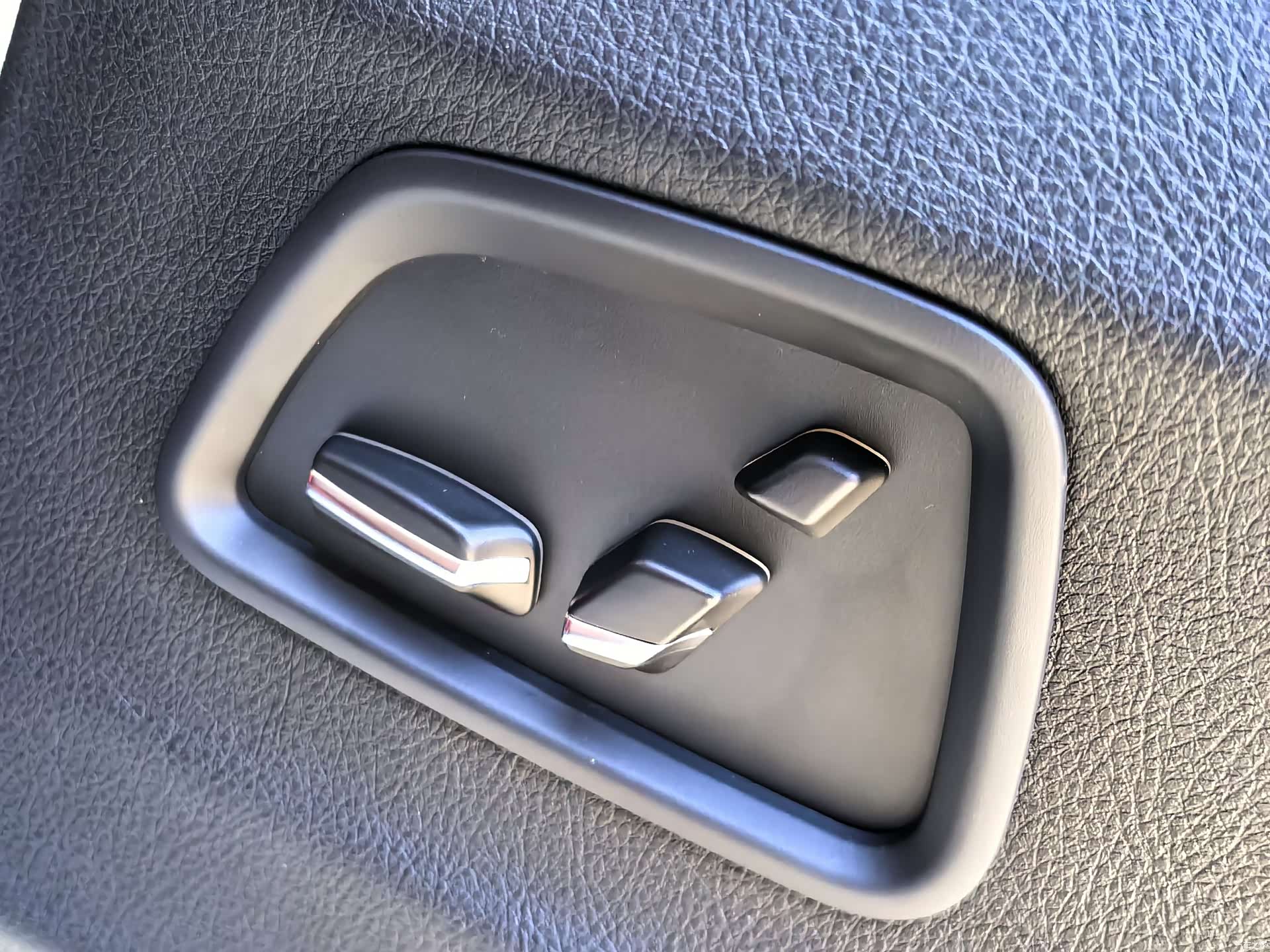 BMW 5 Series, 2017 16