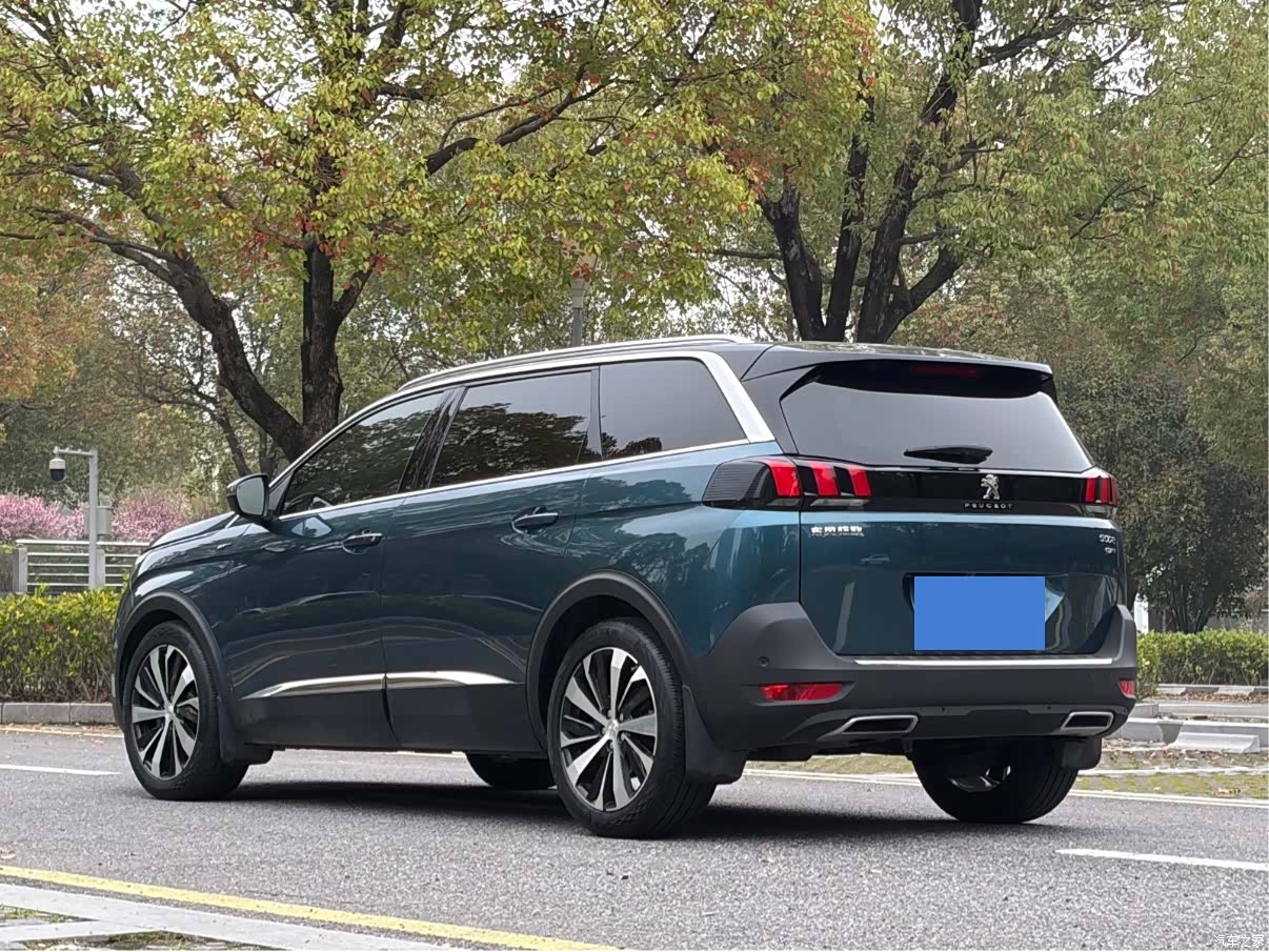 Peugeot 5008, 2017 все фото