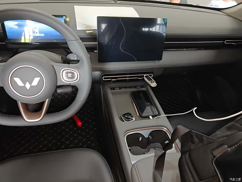 Wuling Starlight, 2026 13