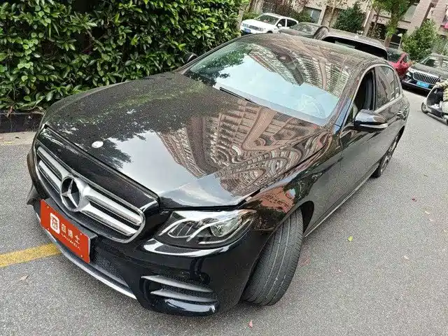Mercedes-Benz E-Class 2017 — купить из Китая под заказ