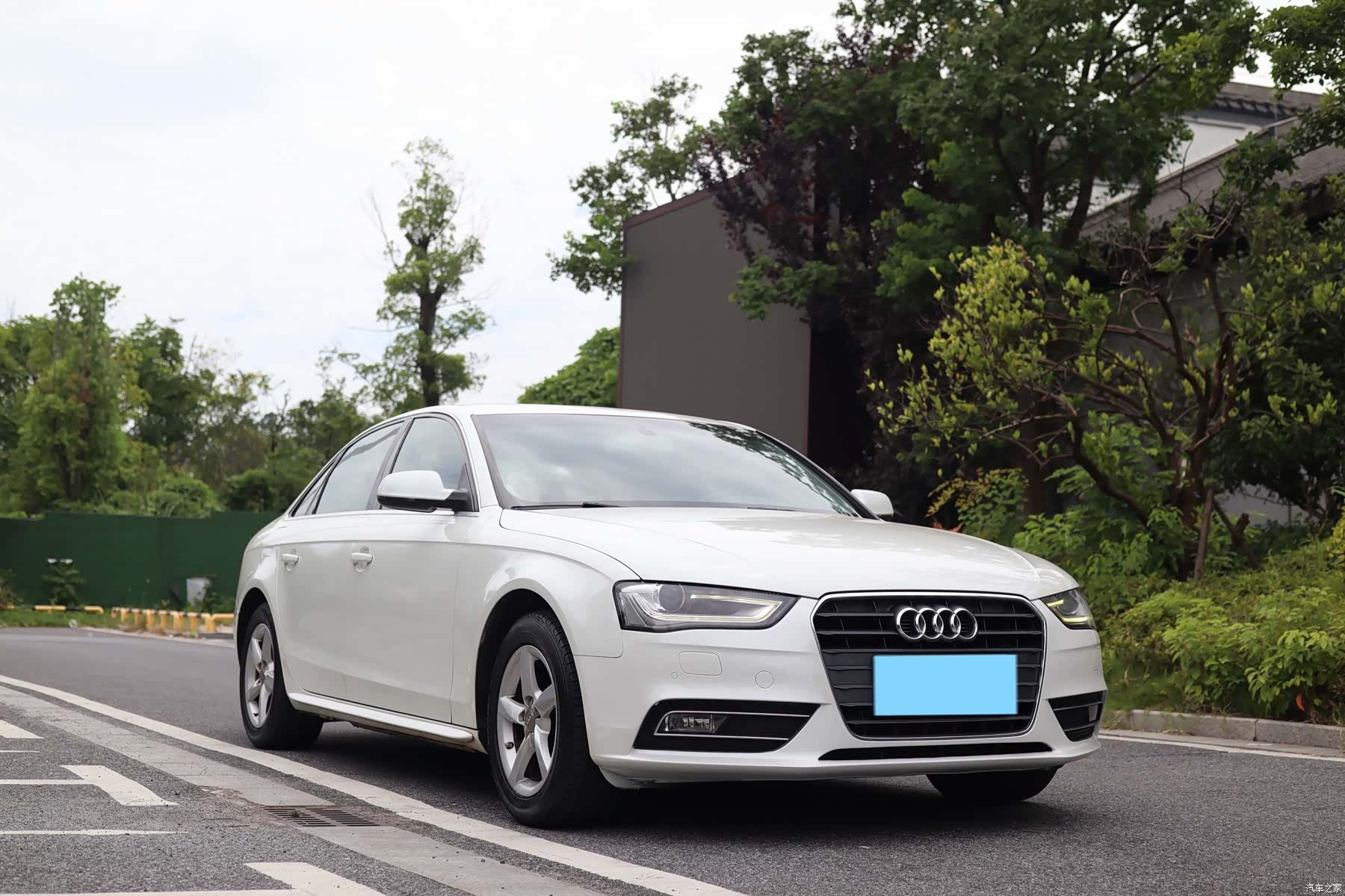 Audi A4L, 2013 2