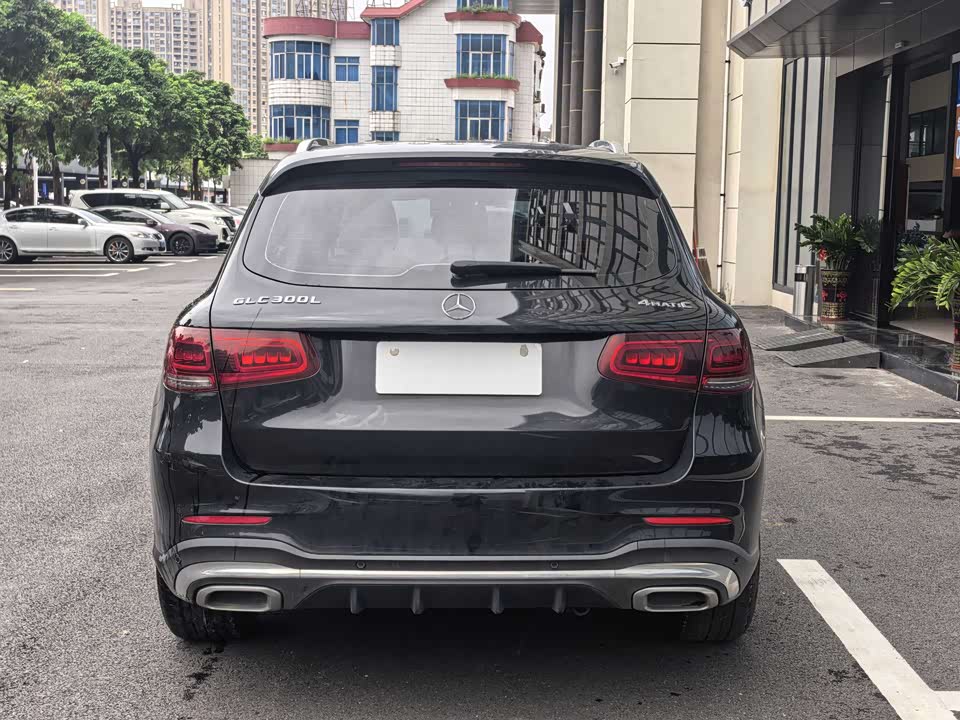 Mercedes-Benz GLC Mercedes-Benz GLC