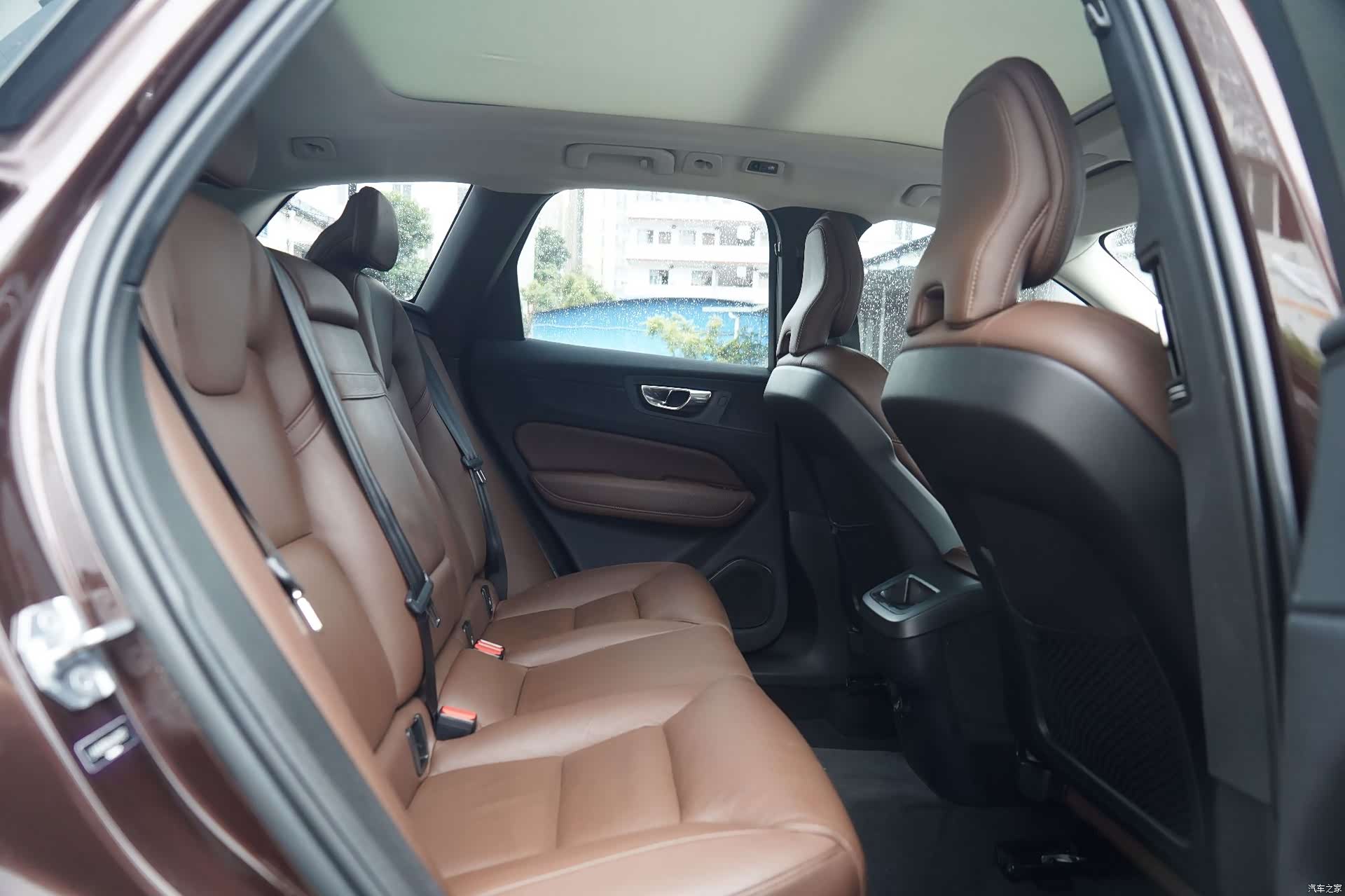 Volvo XC60, 2019 4