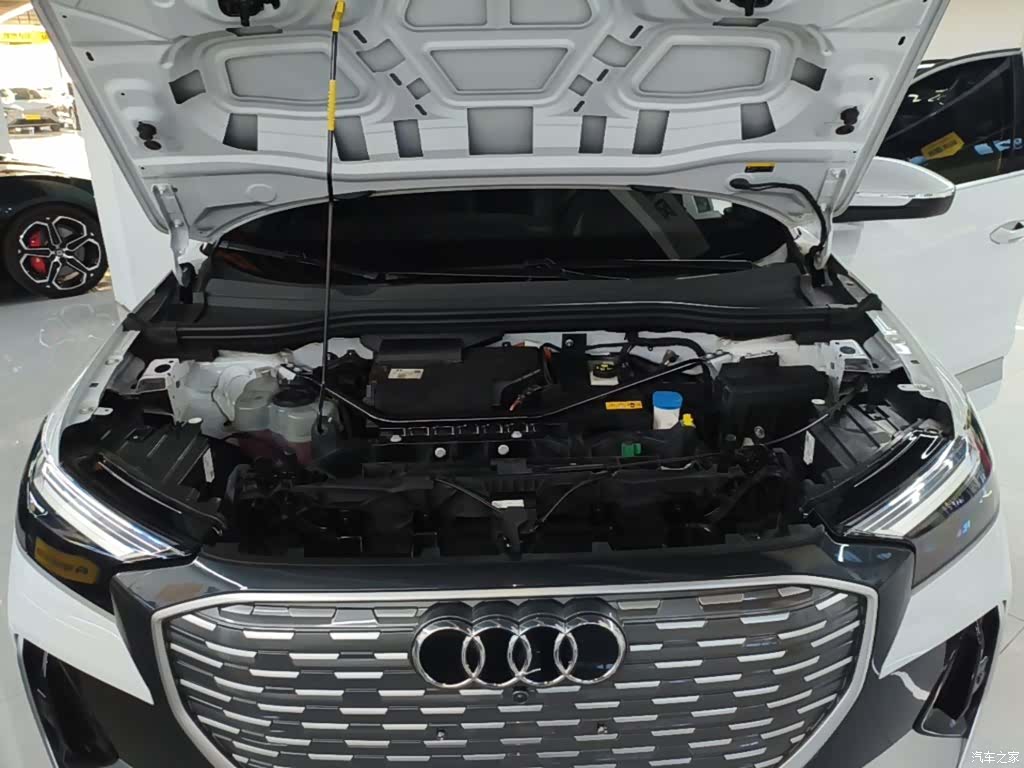 Audi Q4 e-tron, 2023 20