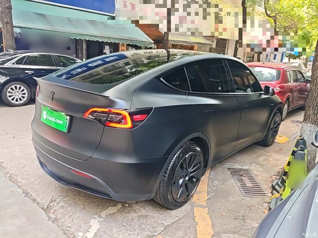Tesla Model Y, 2024 7