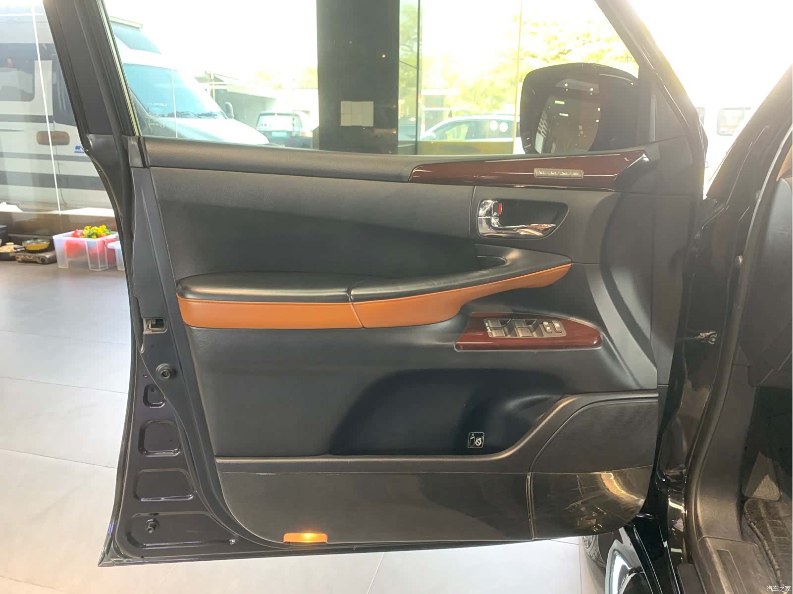 Lexus LX, 2013 18