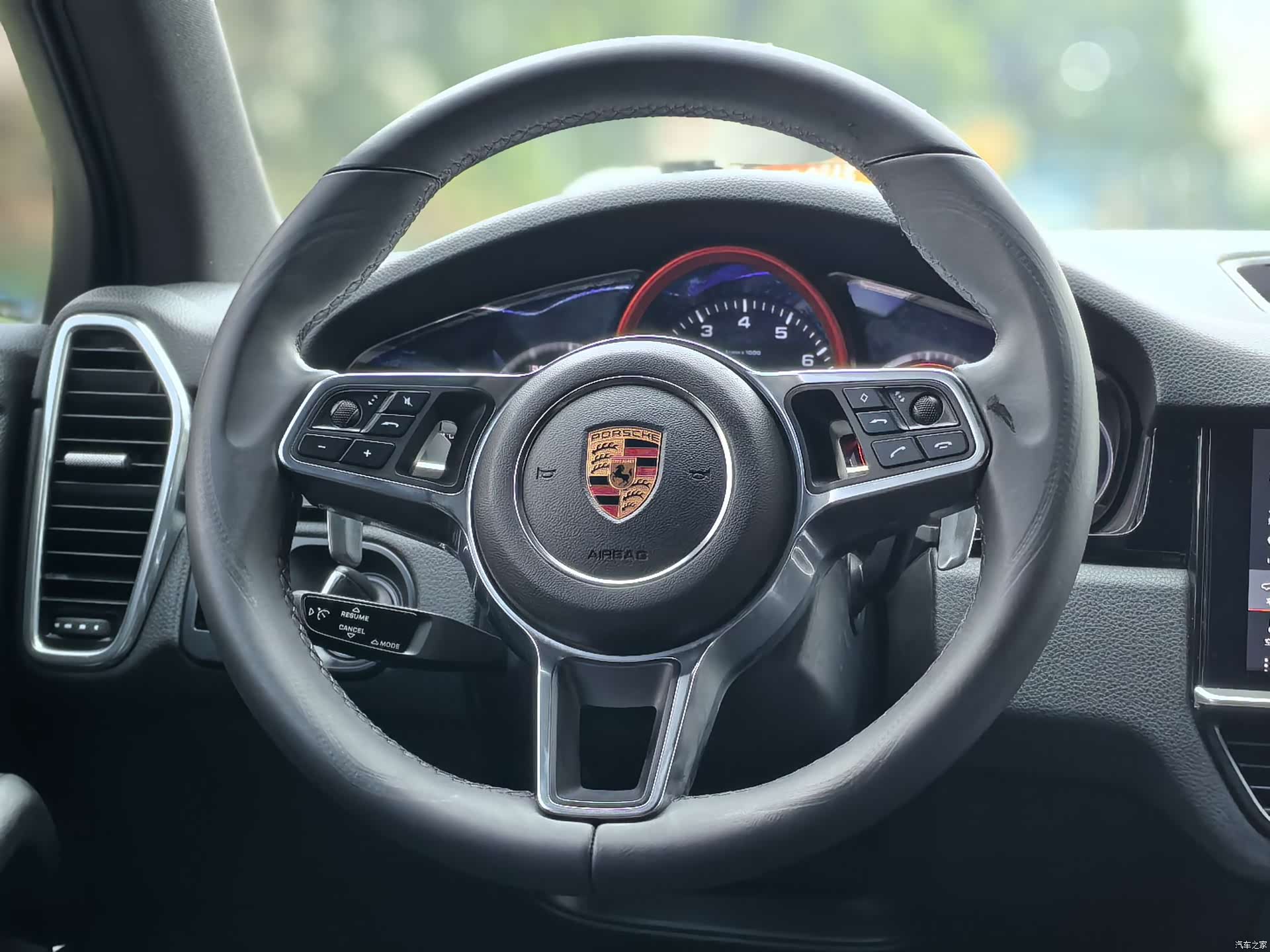 Porsche Cayenne, 2018 11