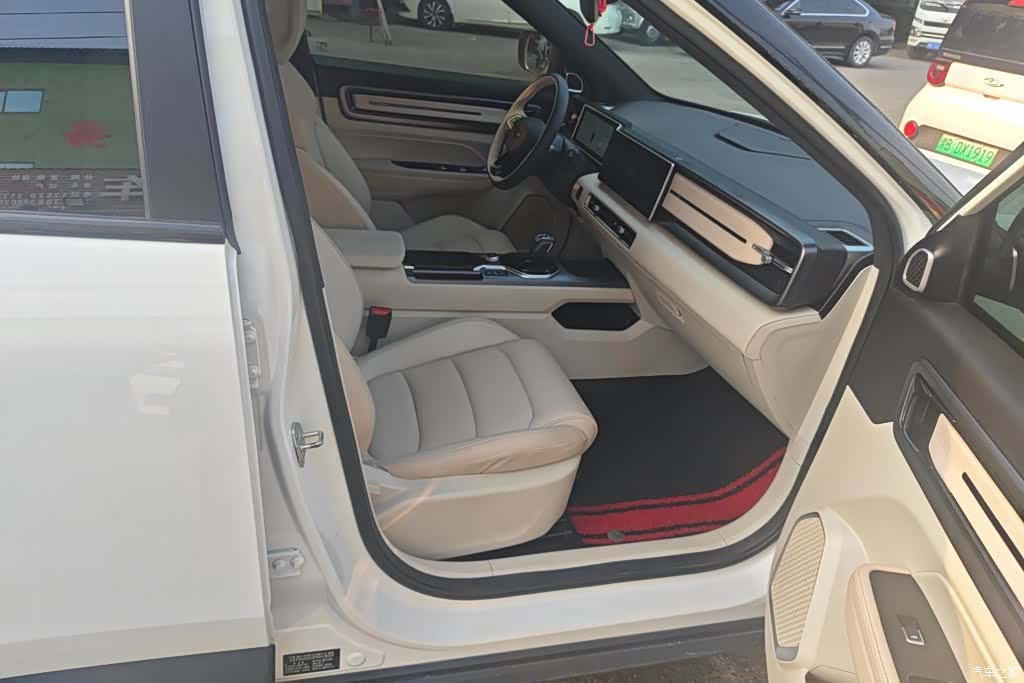Geely Icon, 2023 8