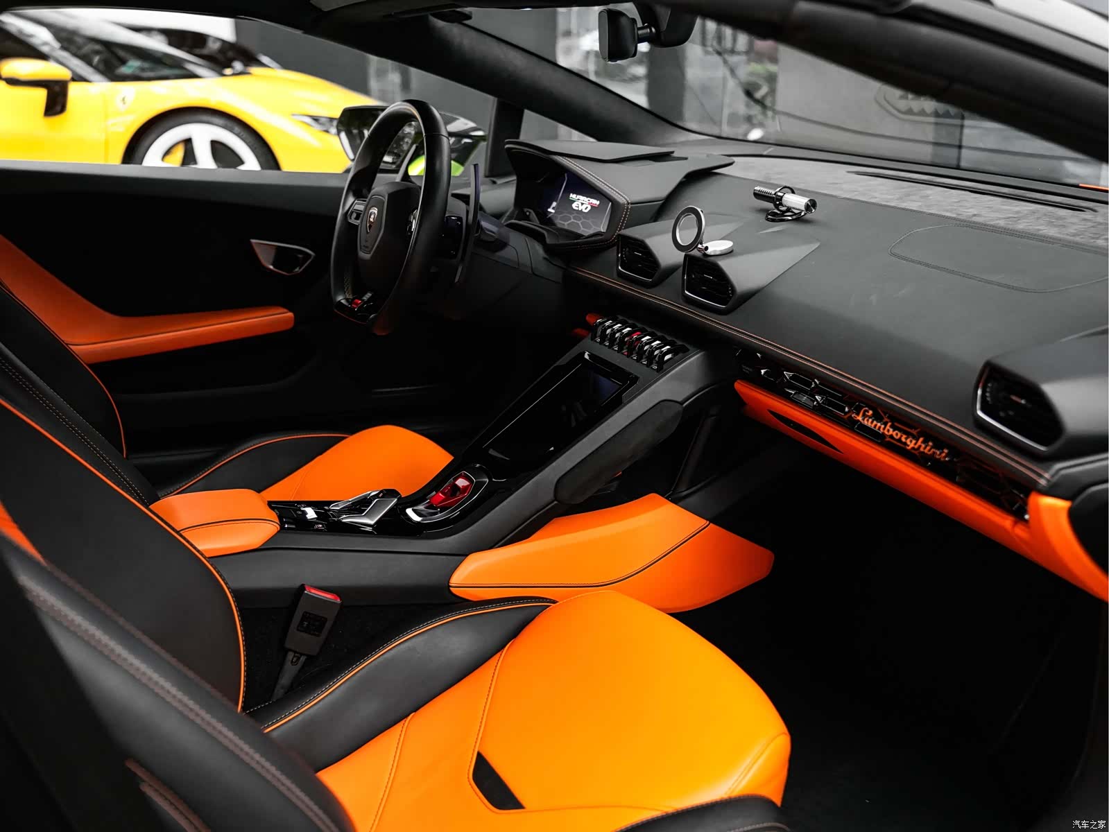 Lamborghini Huracán, 2022 9