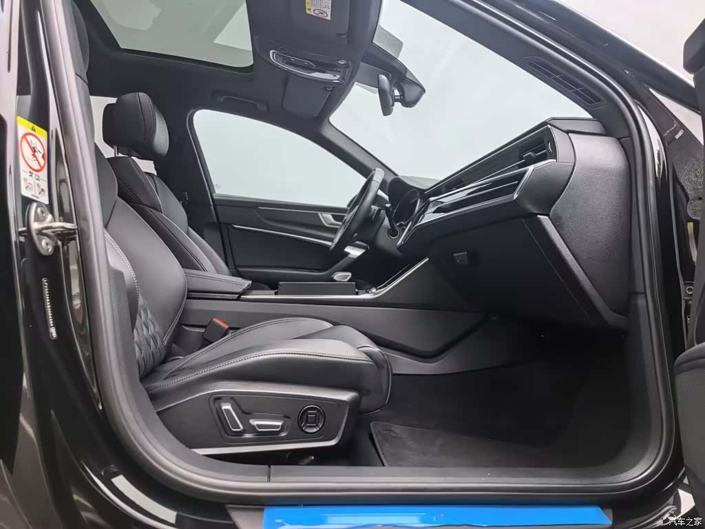 Audi A6L, 2025 13