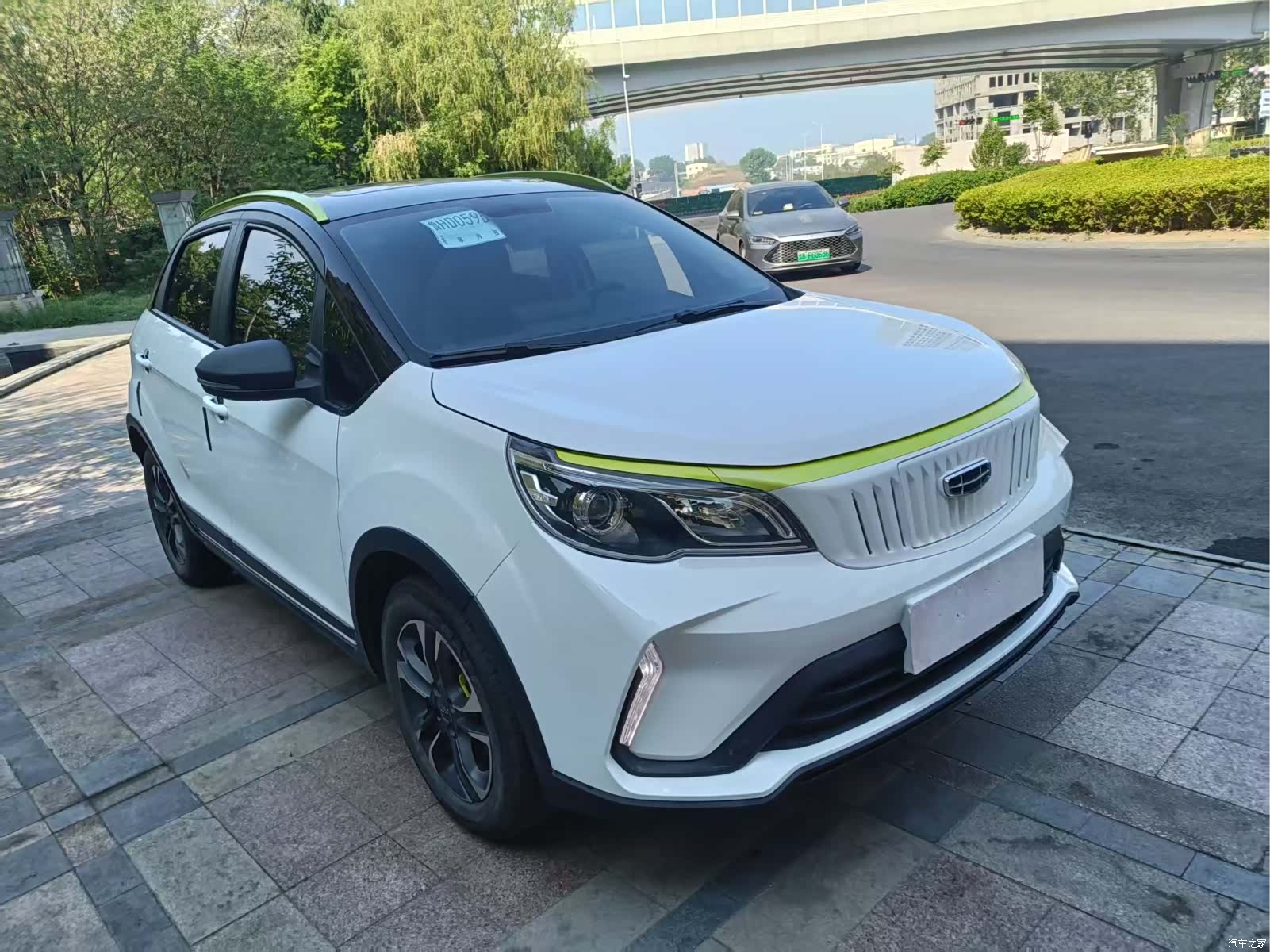 Geely EX3, 2022 2