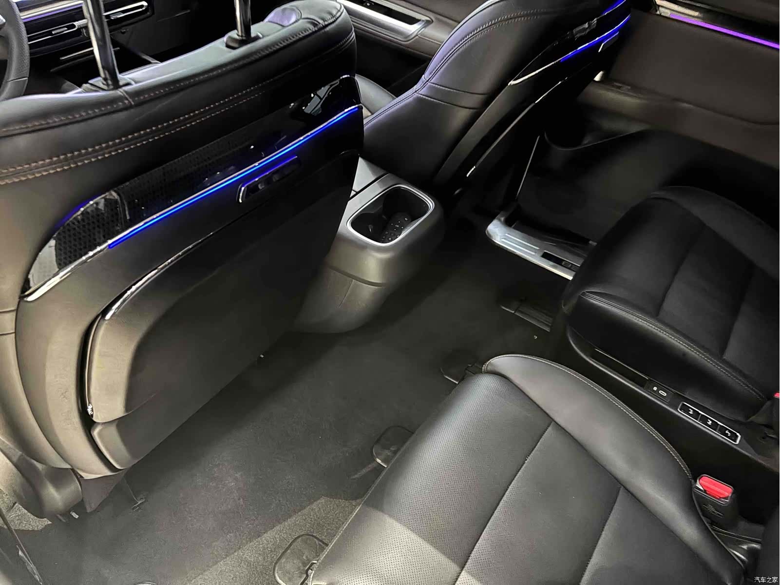 Trumpchi E8, 2024 7