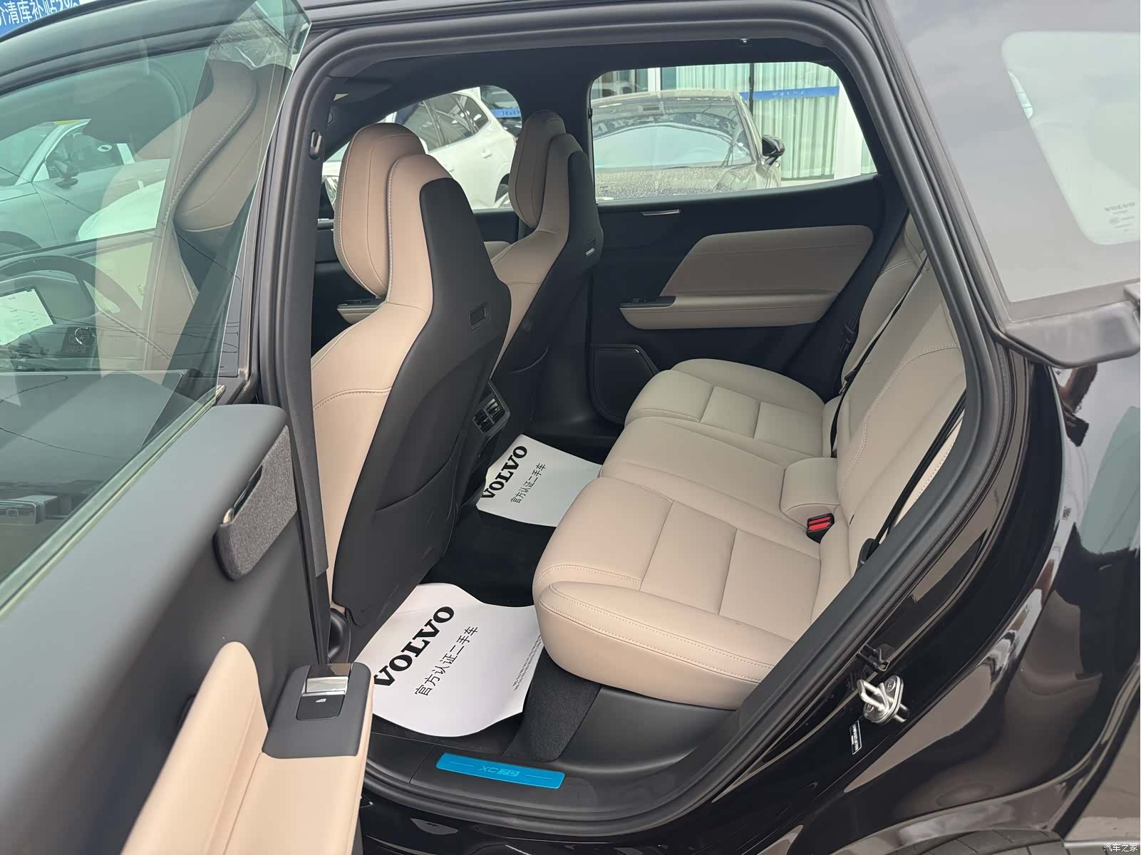 Volvo XC70, 2026 все фото