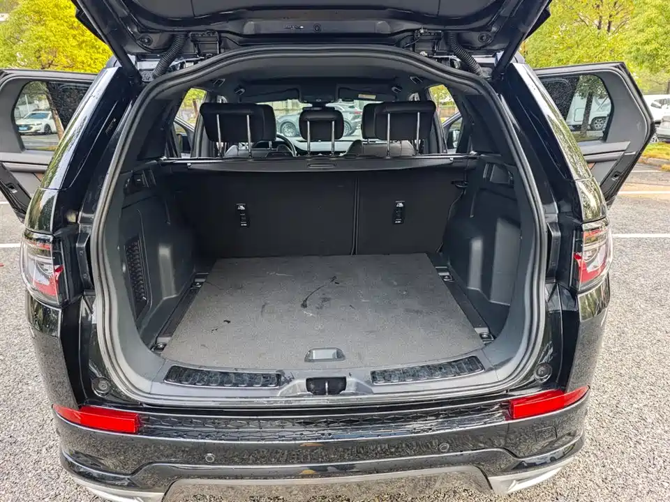 Land Rover Discover sports